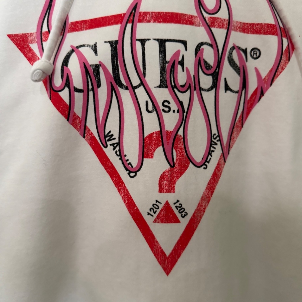 GUESS LOGO HOODIE - Picture 2 of 6